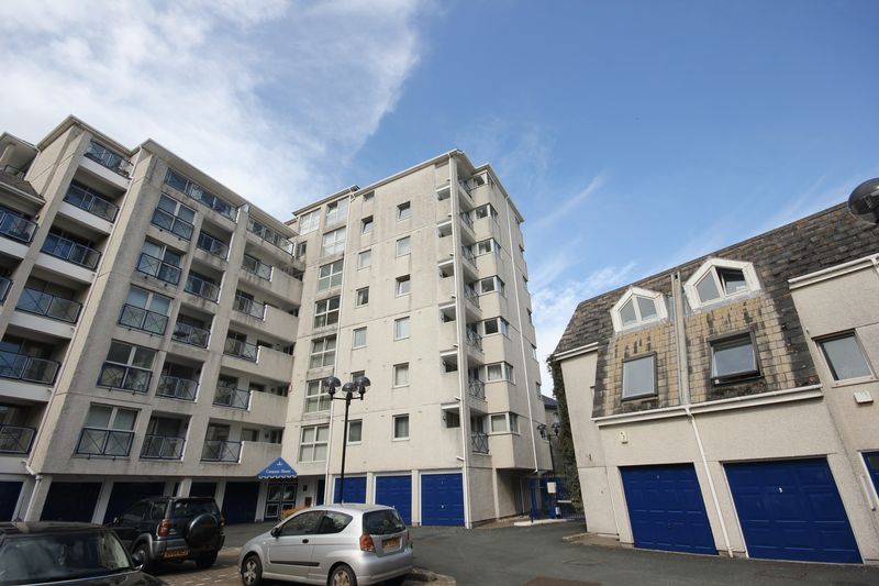 Mariners Court, Lower Street Sutton Harbour
